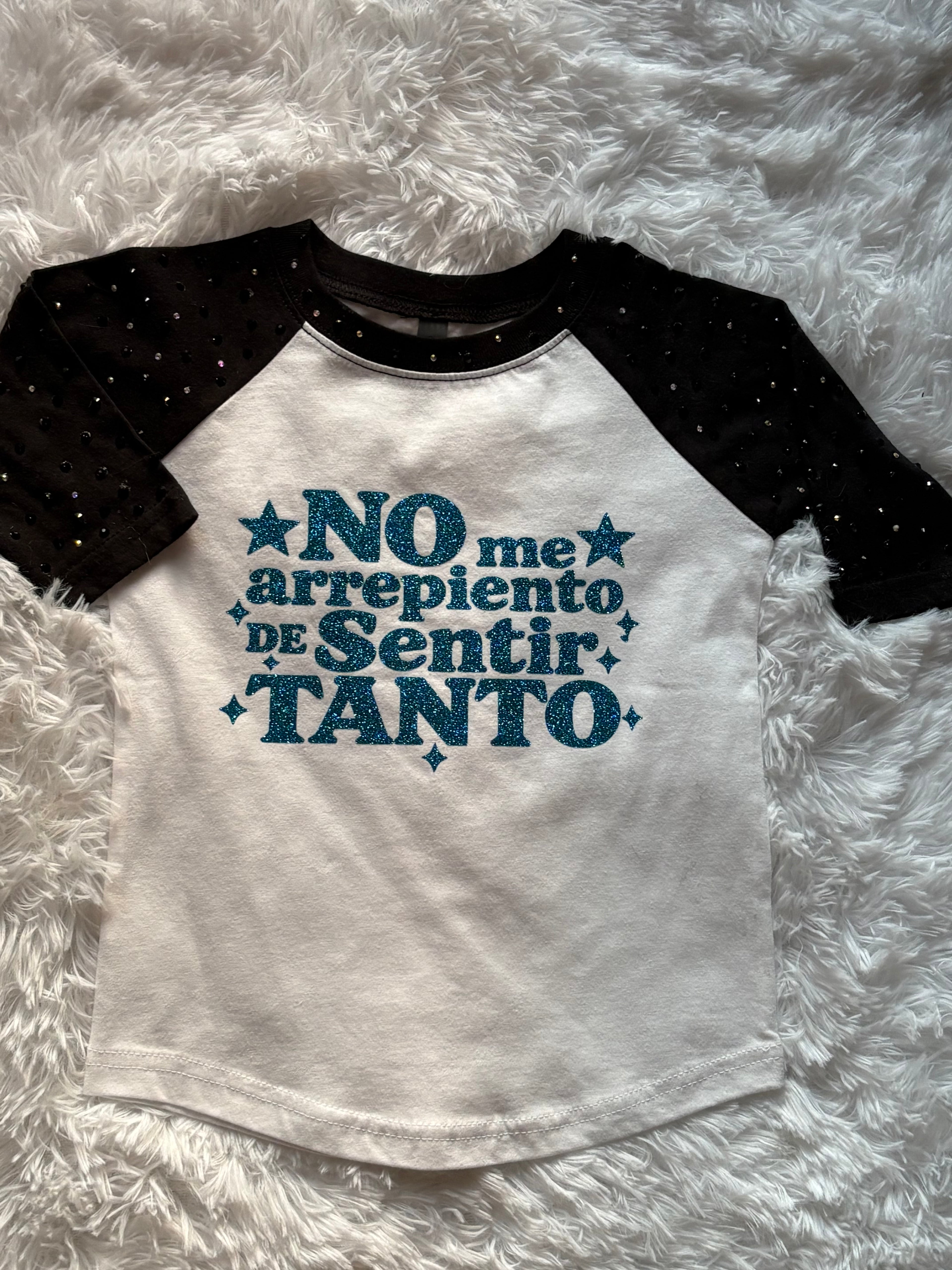 No me arrepiento de sentir tanto